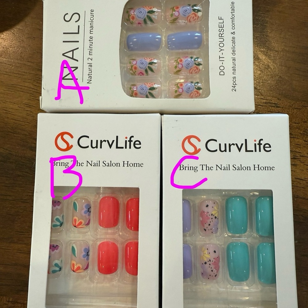 Press on nails